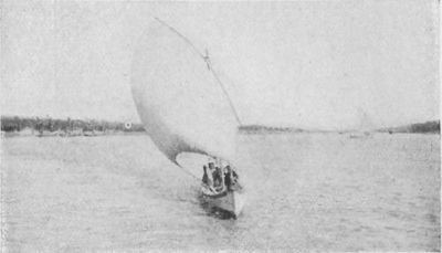Different Types Of Boats On The Tigris
